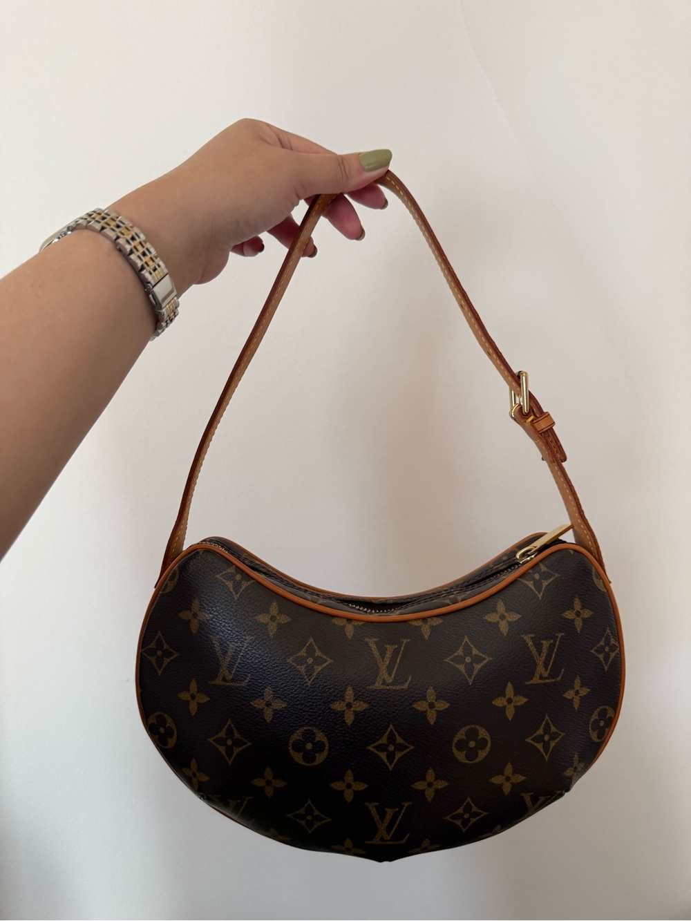 Louis Vuitton Croissant PM